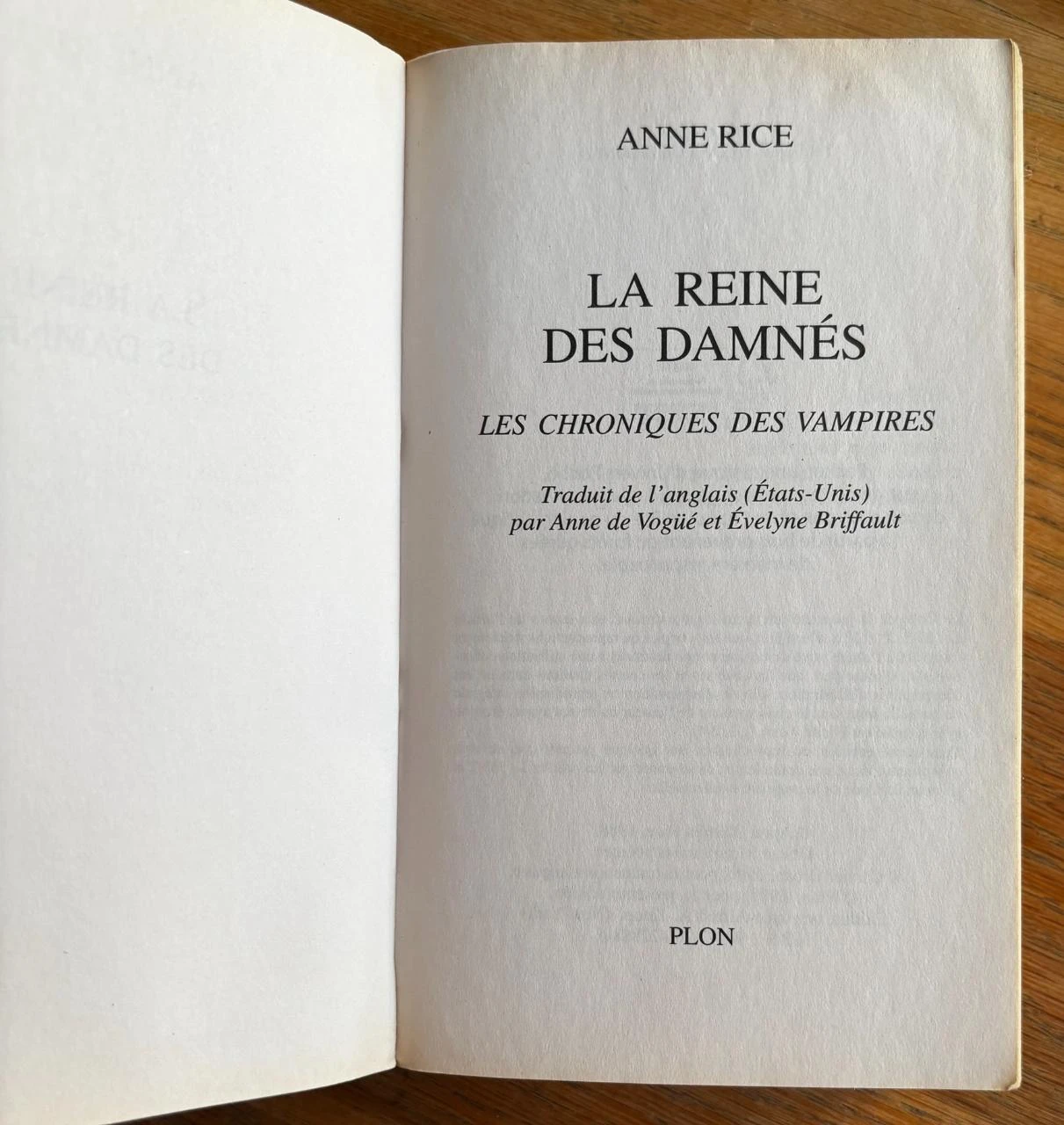 🧛 The Queen of the Damned: The Vampire Chronicles by Anne Rice – photo 5